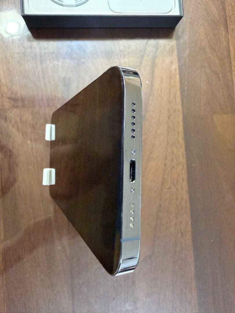 Apple iPhone 13 Pro 1TB シルバー 本体　シエラブルー