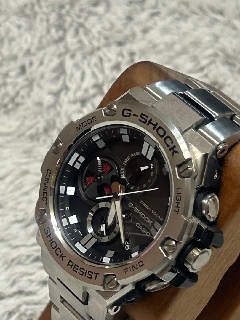 【カッコいい】G-SHOCK★GST-B100D★ソーラー　Bluetooth