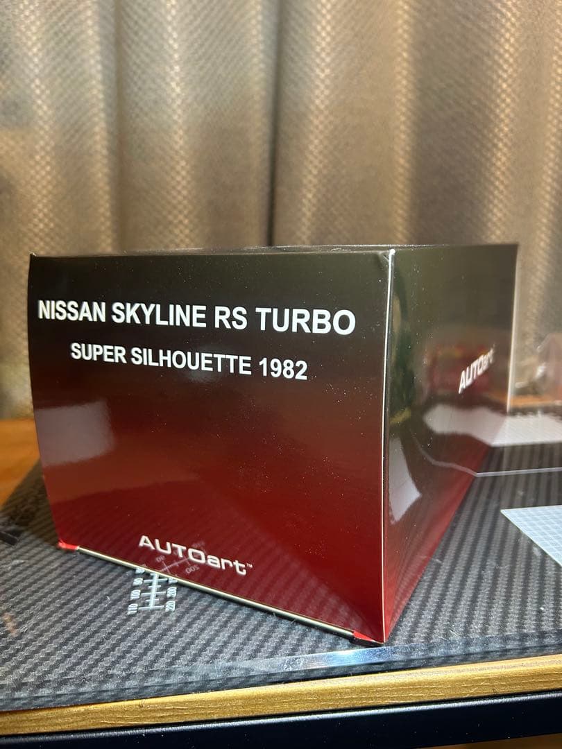 1/18 オートアート スカイライン スーパーシルエット1982