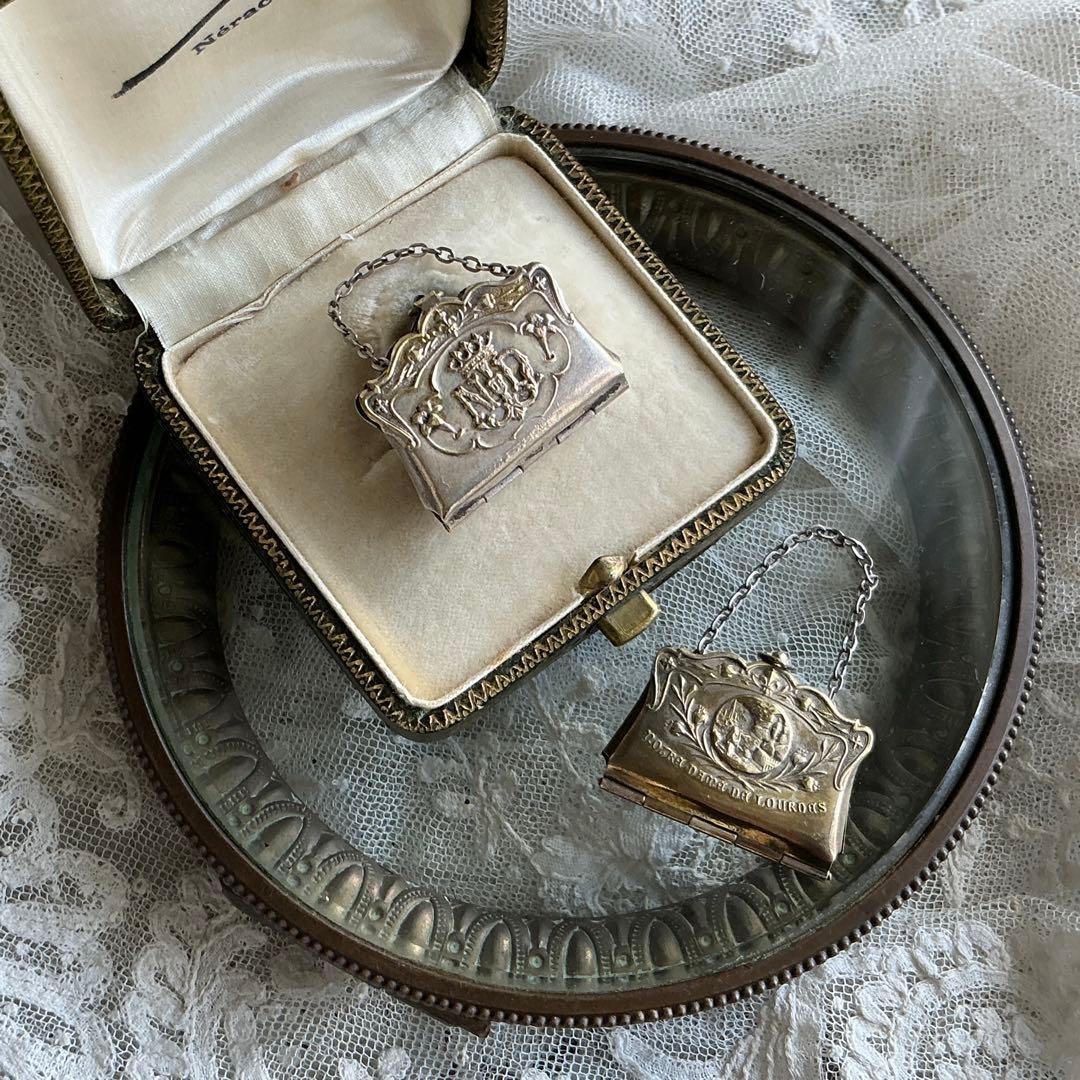 【訳アリ品】フランスアンティーク　ミニチュア　ハンドバッグ　ビスクドール