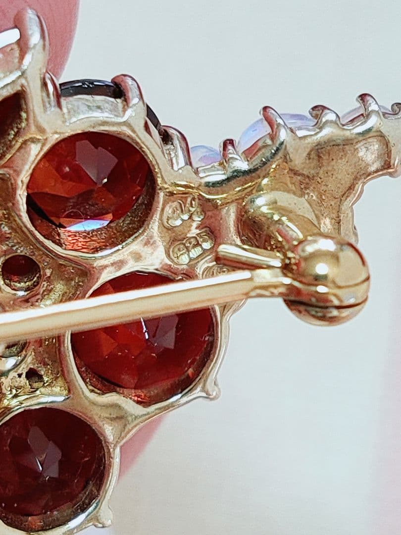 未使用品 碌山 天然ガーネット オパール ブローチ 兼 ペンダント