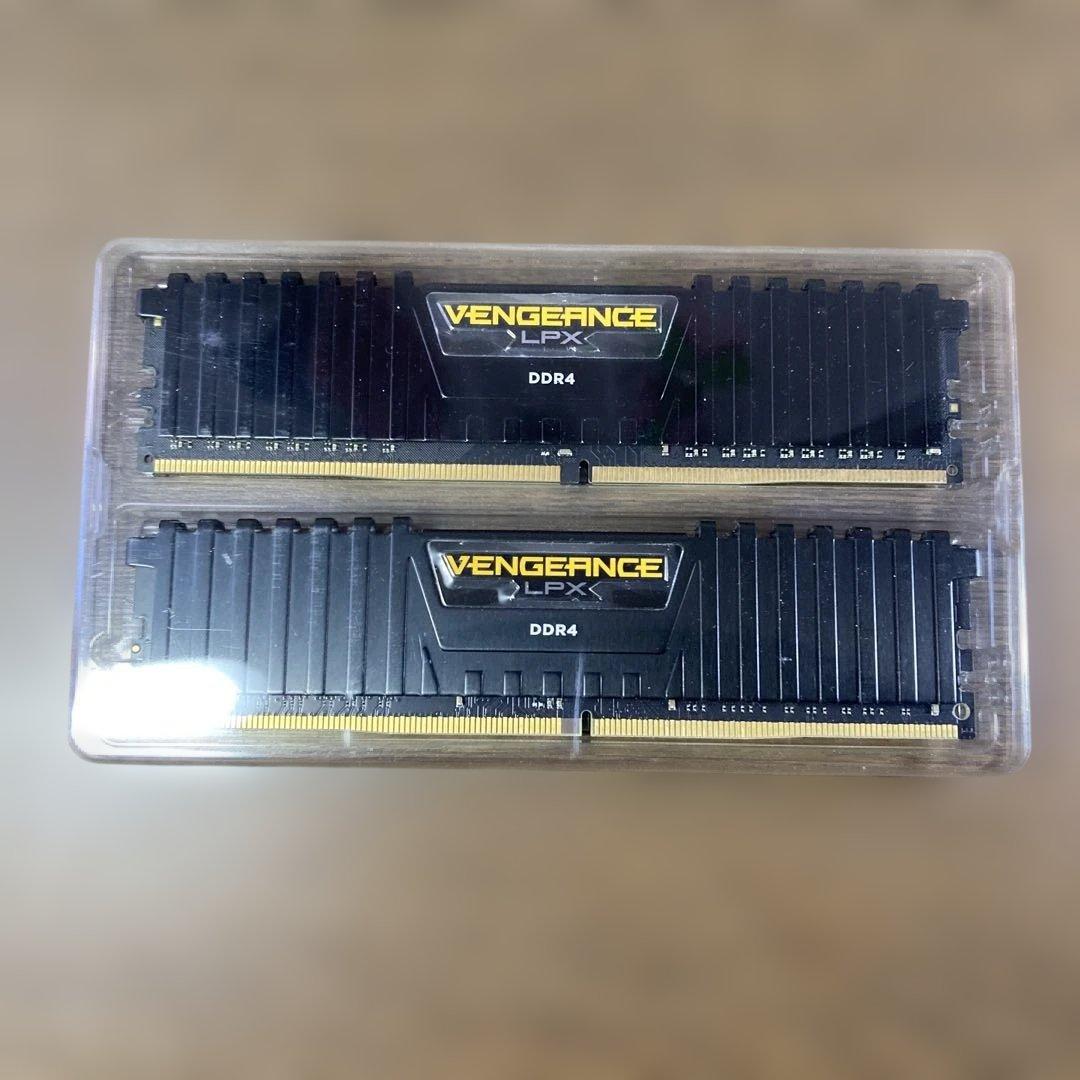 CORSAIR VENGEANCE LPX DDR4 16GB 2666MHz②