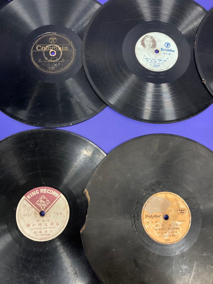 A）コロンビア Columbia ポータブル蓄音機 No.G-241