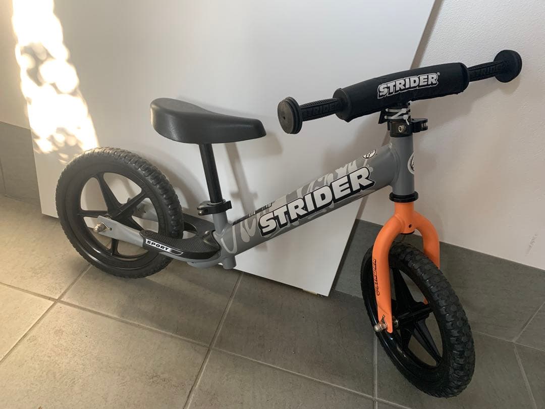 STRIDER バランスバイク 神山隆二　限定モデル✳︎