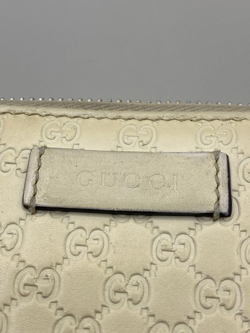 お*ん様 GUCCI グッチシマ　コンパクトラウンドファスナー　クリーム