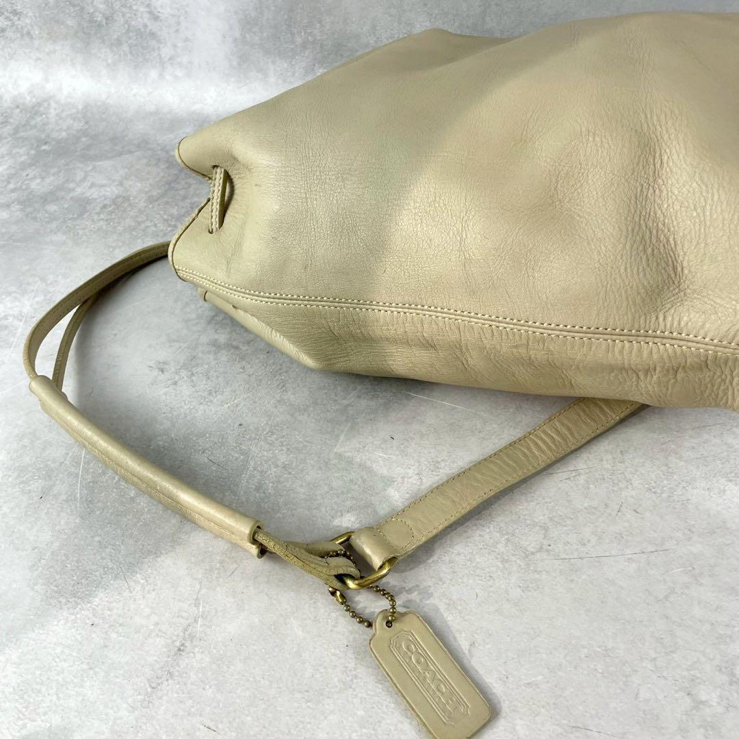 良品✨レア オールドコーチ 西口修平 ショルダーバッグ オールレザー 巾着型