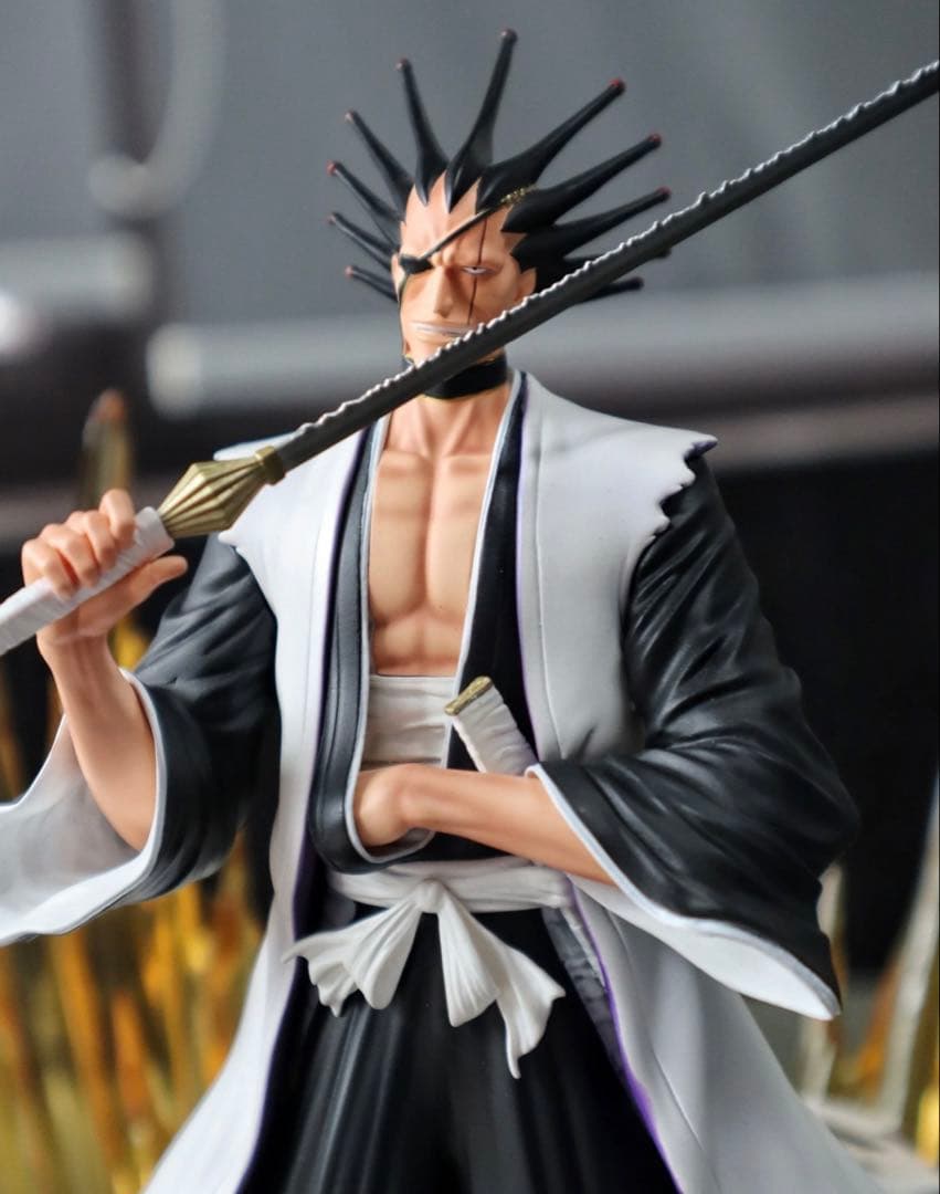 BLEACH 更木剣八 ガレージキット ガレキ スタチュー①⑨