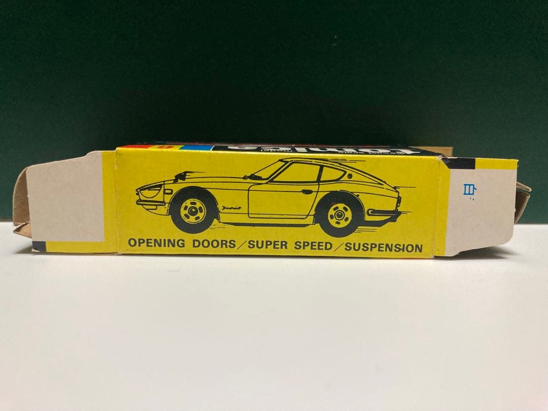 トミカ　No.6 黒箱　日本製　ニッサン　フェアレディZ432 赤　1Aホイール