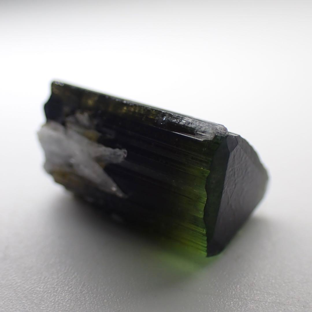【パキスタン/ギルギット産】エルバイトトルマリン