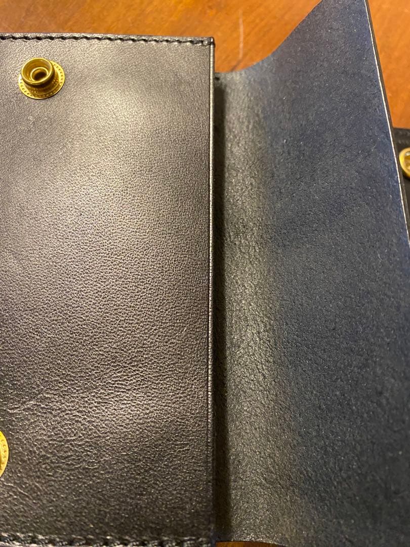 トラッカーウォレット　ミドル　三層　栃木レザー　ブラック