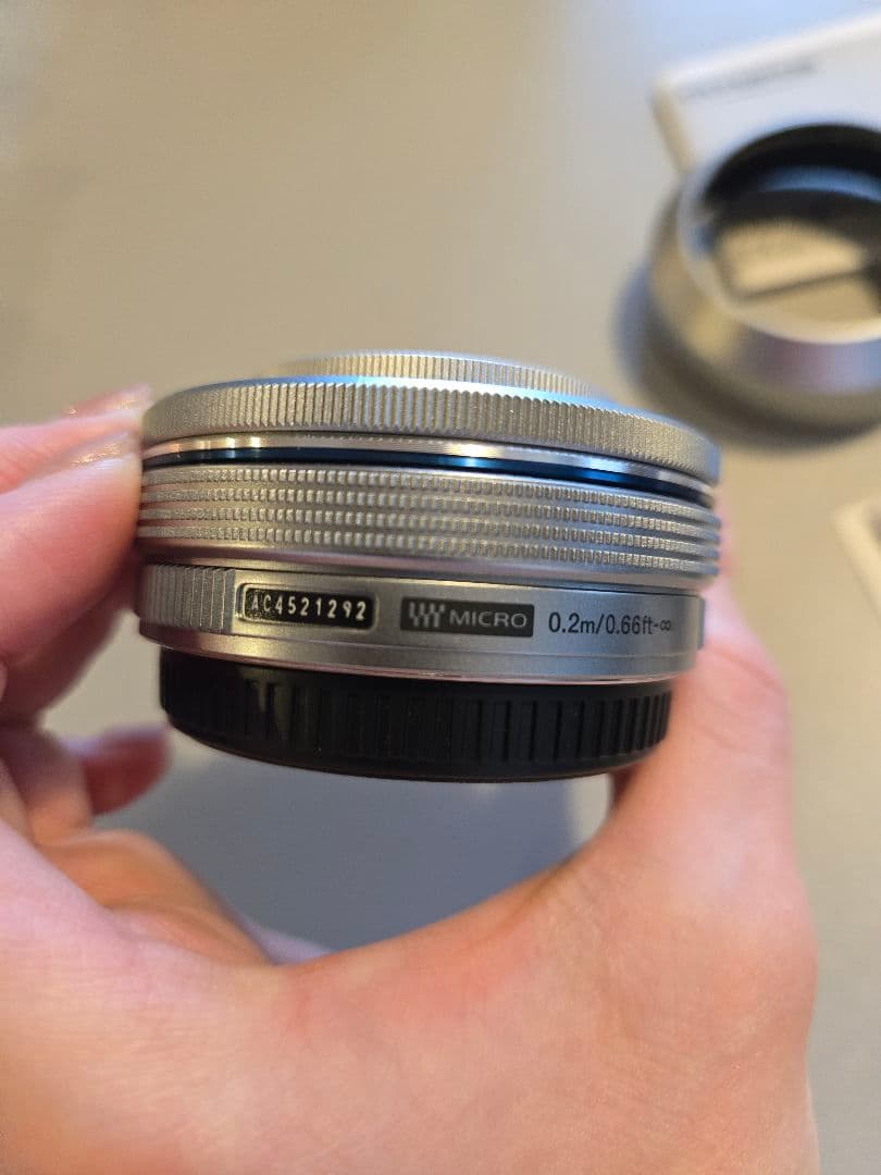OLYMPUS PEN E-P7本体ケースレンズ