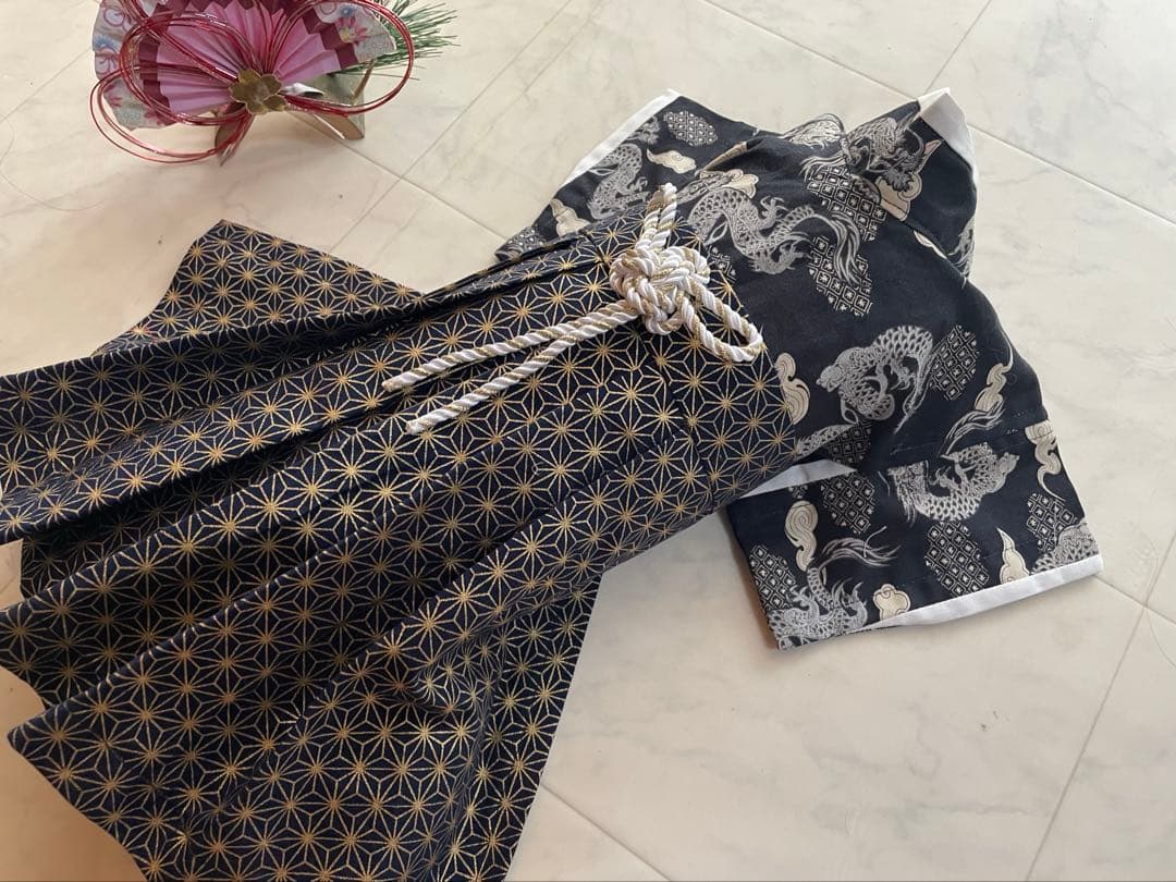 ピーナッツ　わんちゃんの袴の着物　オーダー２着　黒龍