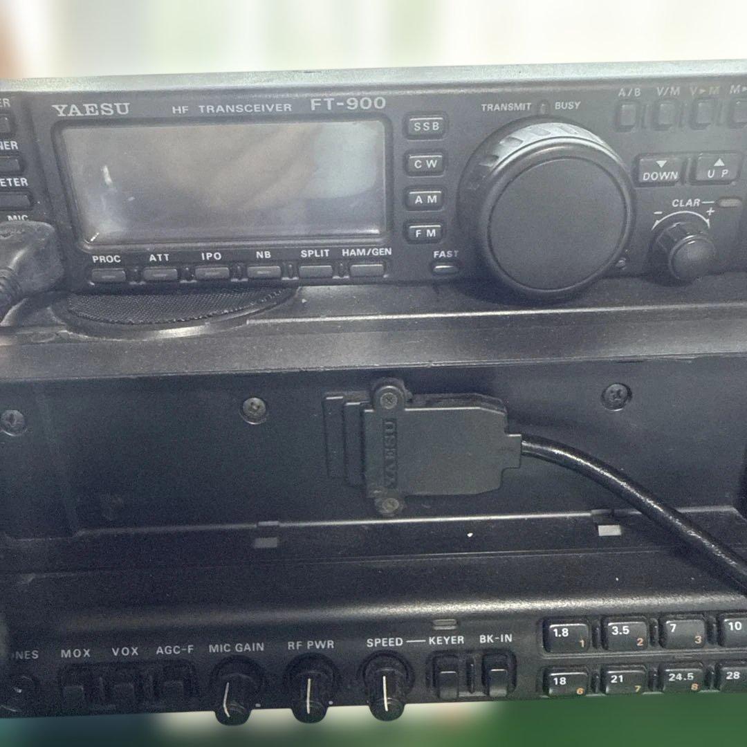 八重洲　ヤエス　HF トランシーバー　FT-900