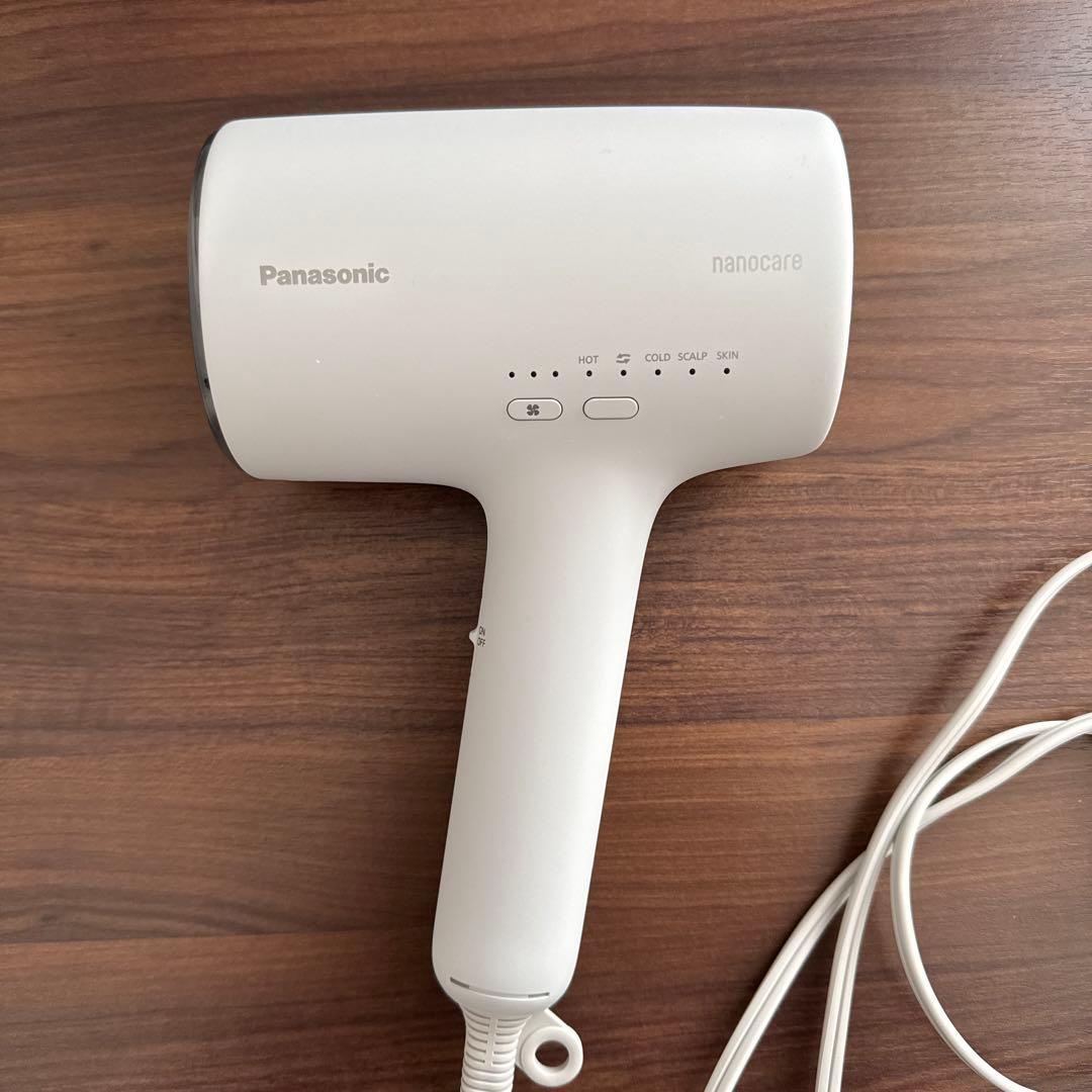 【中古】パナソニック ヘアドライヤー ナノケア 高浸透ナノイーEH-NA0J-H