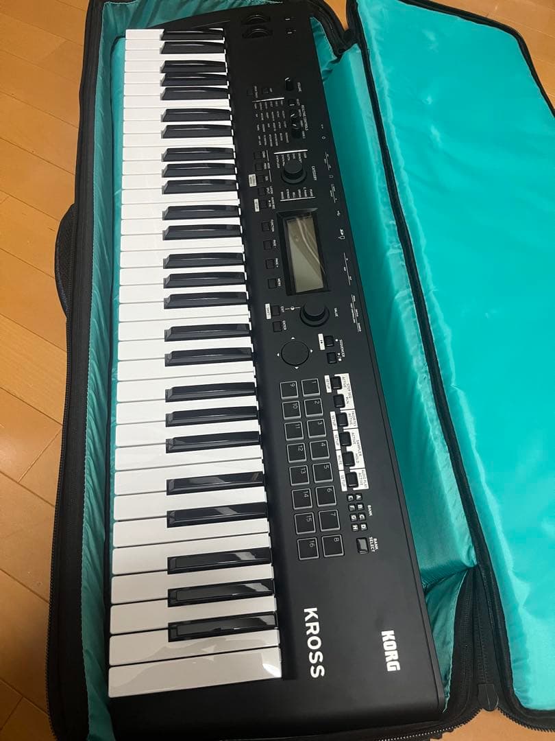 KORG KROSS 61鍵 シンセサイザー、ケース付属品セット