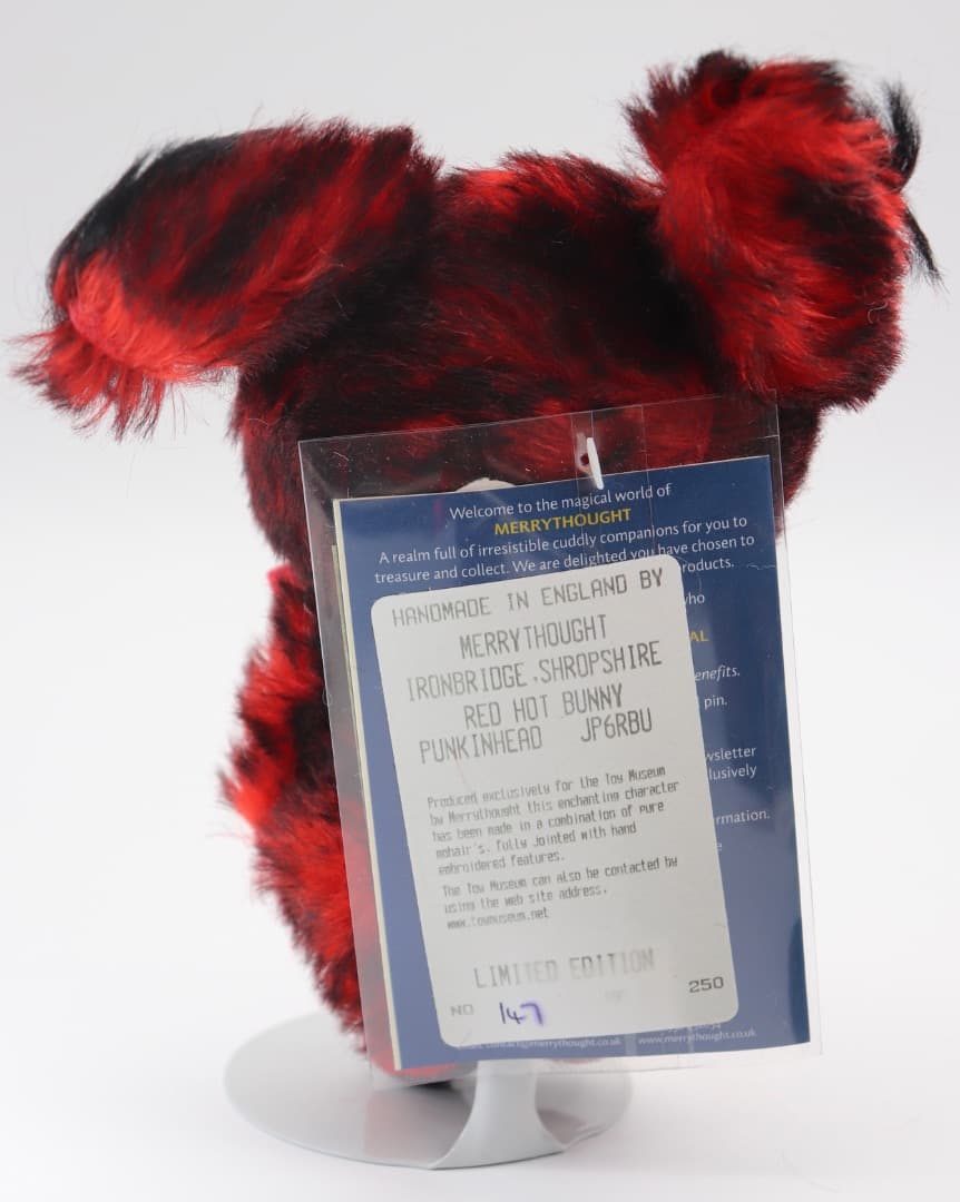 RED HOT BUNNY PUNKINHEADトイ・ミュージアム限定品