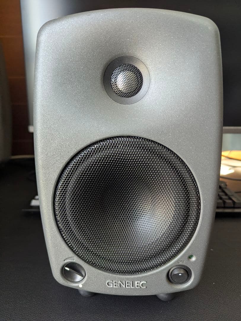 お買い得 美品 GENELEC 8030A ペア モニタースピーカー