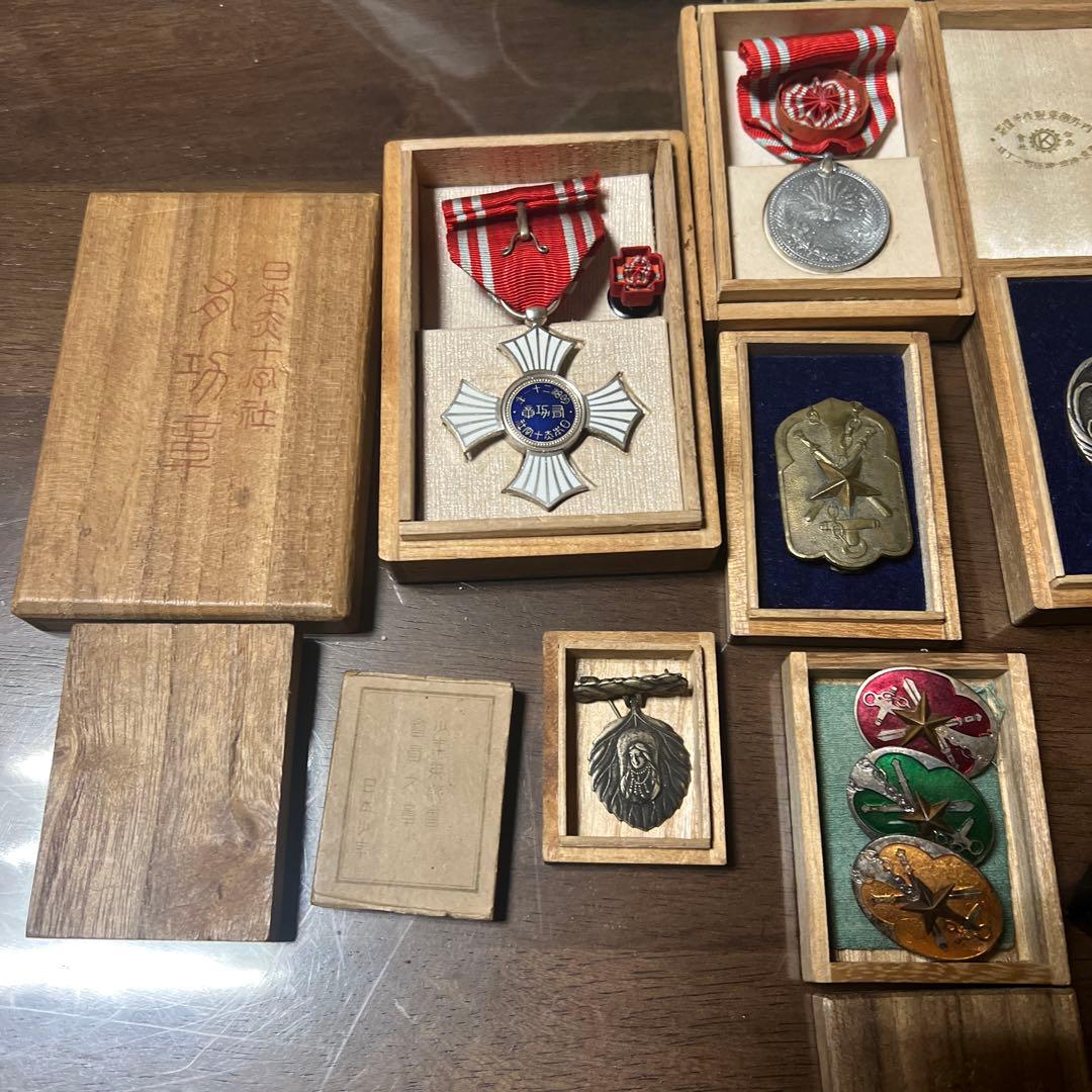 日本の勲章とメダル コレクション