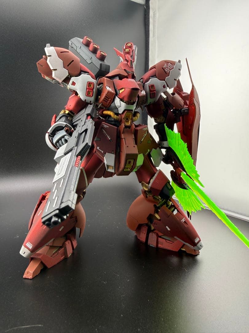 RGサザビー　ガンプラ