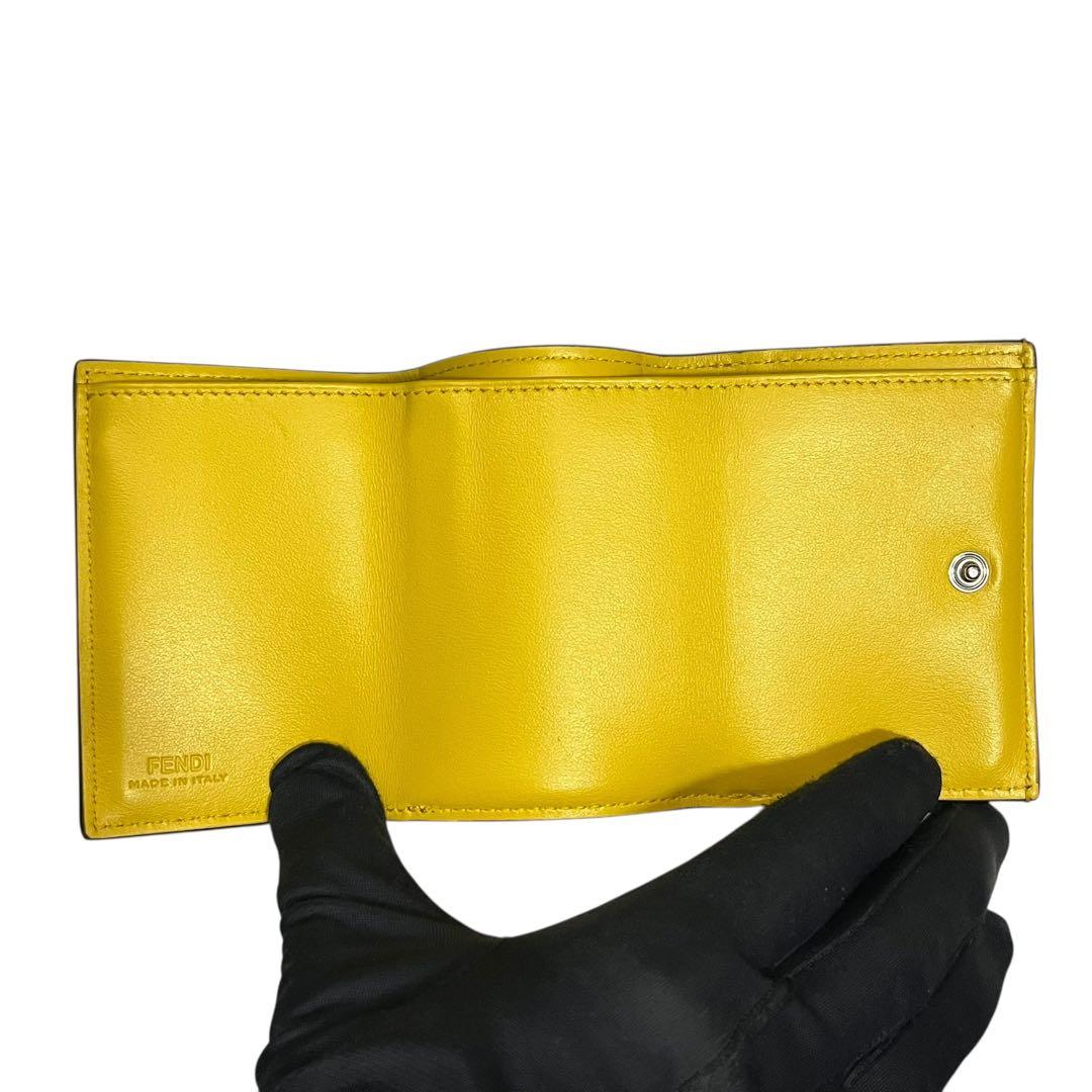 希少✨フェンディ 三つ折り財布 FFロゴ エフイズ エンボス レザー イエロー