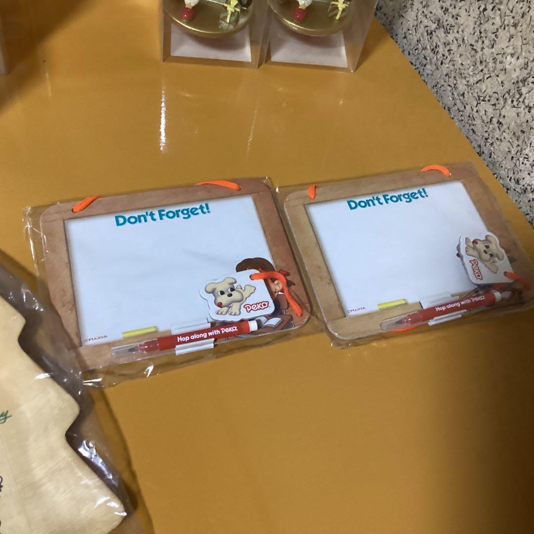 2445 ペコちゃんクリスマスセット