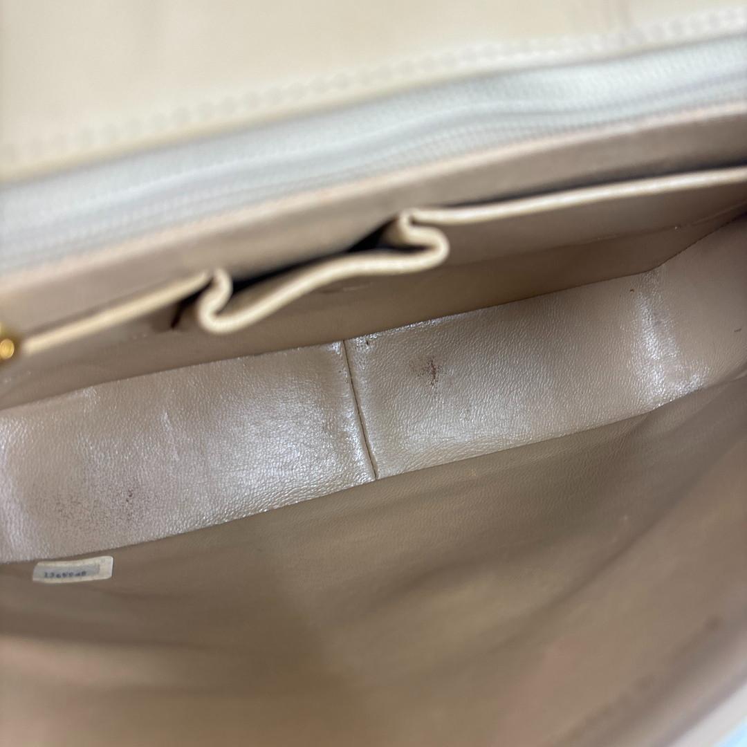 極美品 シャネル マトラッセ バイカラー ベージュ ショルダーバッグ レディース