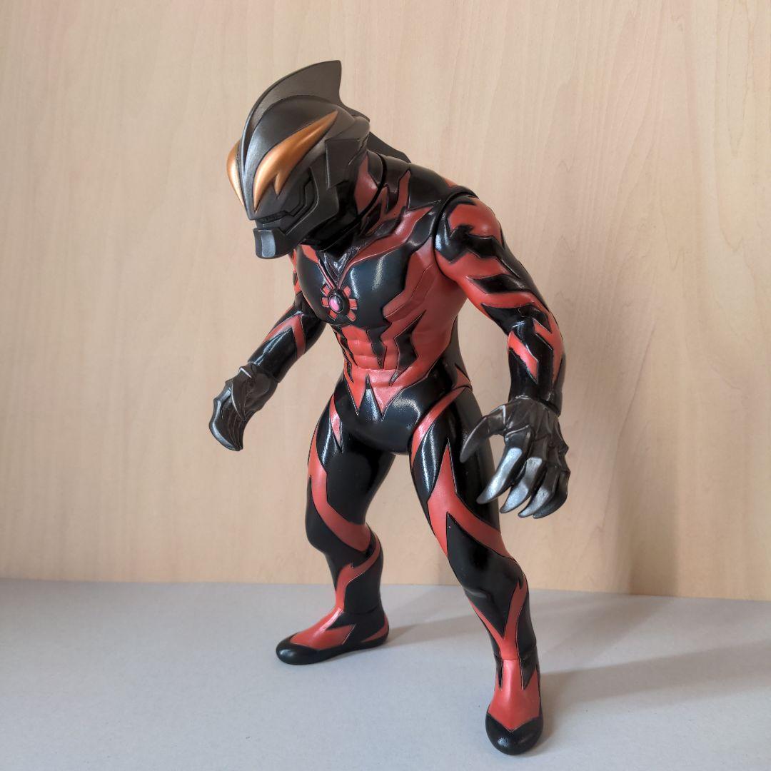 ブルマアク　ウルトラマンベリアルソフビ