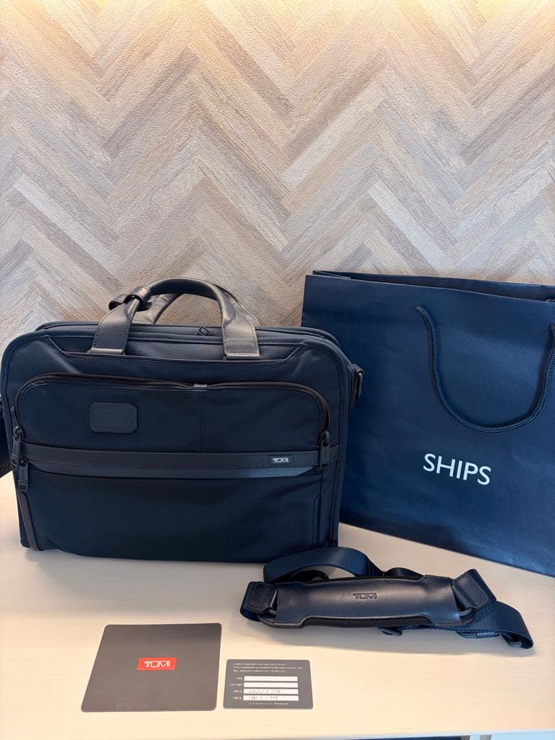 【美品】TUMI ビジネスバッグ ships アルファシリーズ