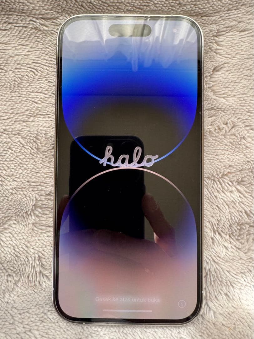 【美品】Apple iPhone 14 Pro 256GBシルバー