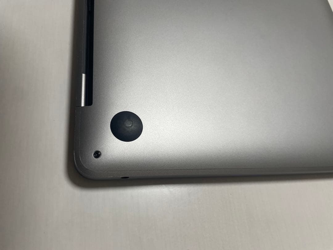 MacBookPro 2016 /13インチ/Core i5/8GB ハブ付き