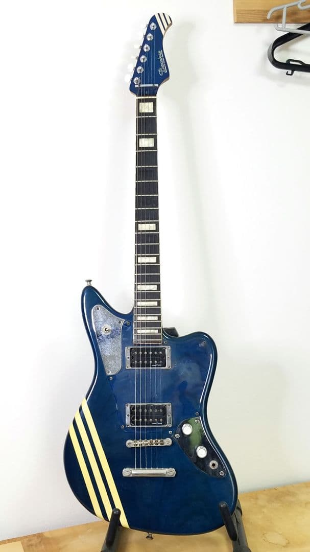 Bacchus SURF HANDMADE ジャガーシェイプ エレキギター