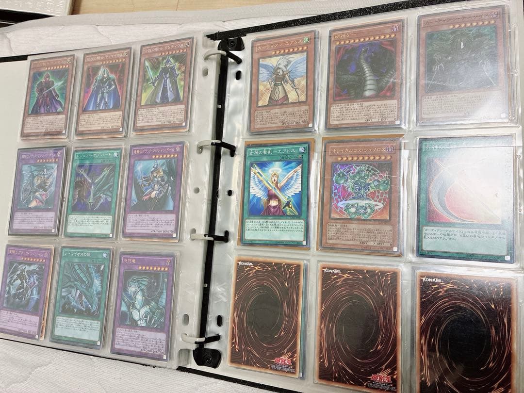 遊戯王 引退品 まとめ売り ＋おまけ付 スーパー以上約500枚