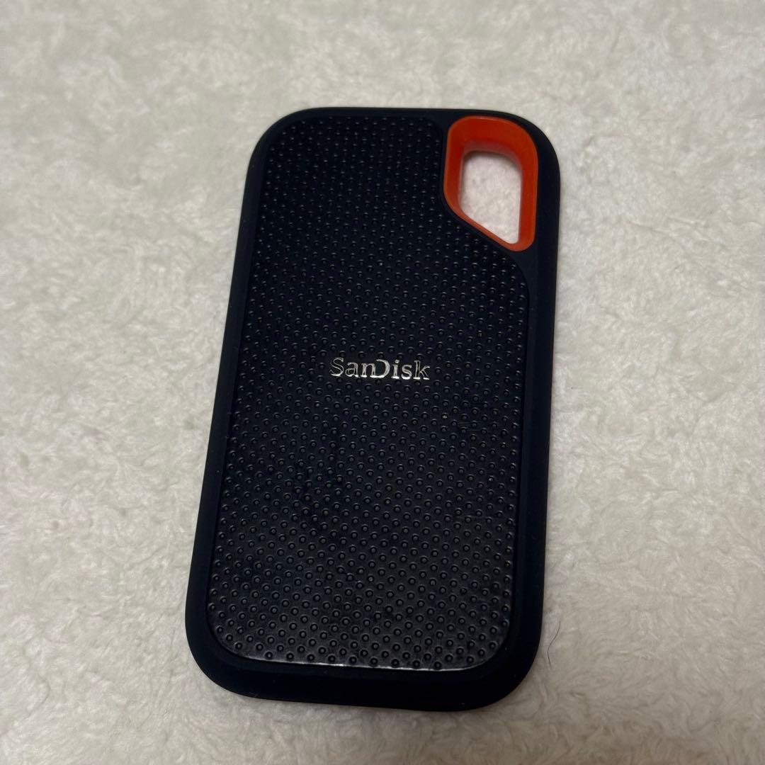 使用品 SanDisk Extreme Portable SSD 2TB