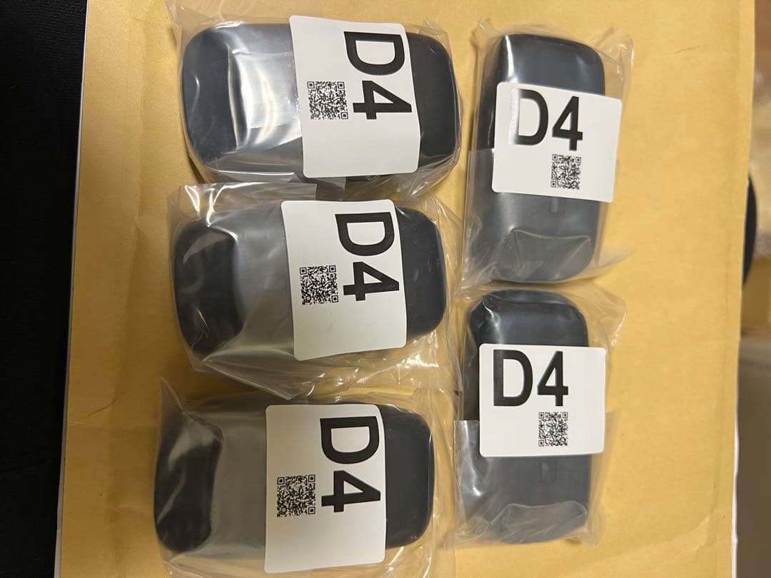 新品　未登録　ダイハツ　タントカスタム LA650S スマートキー4ボタン　5個