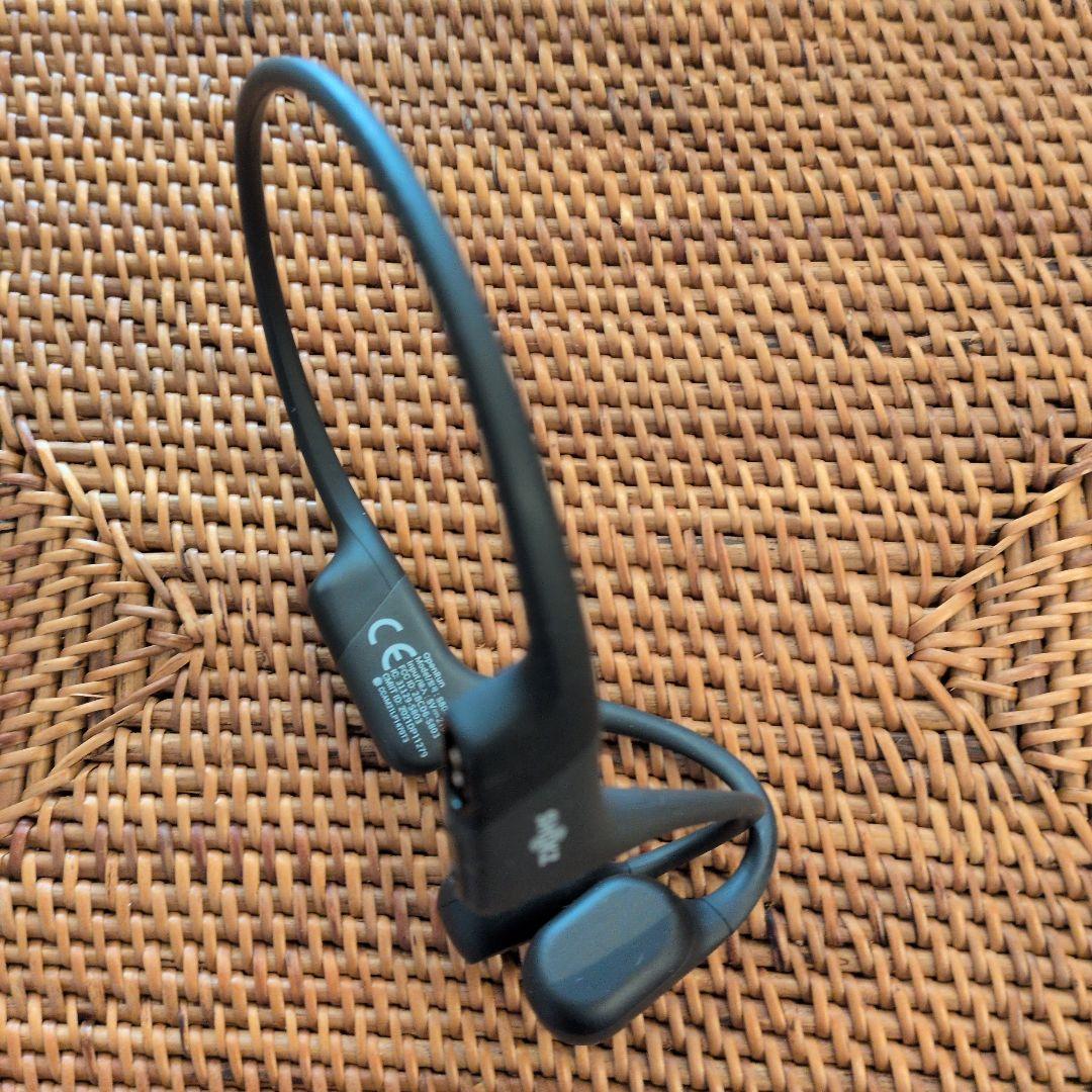 【新品同様・保証付き】SHOKZ OPENRUN Mini 骨伝導イヤホン