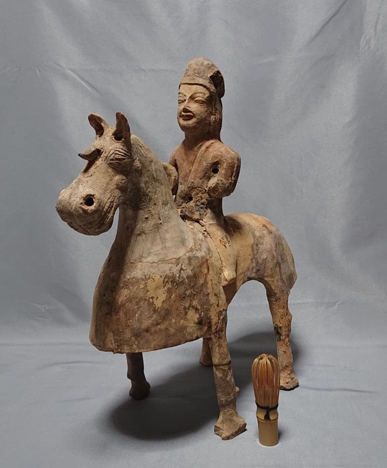 コレクター収集品　東漢時代　加彩　騎馬　陶俑　37cm