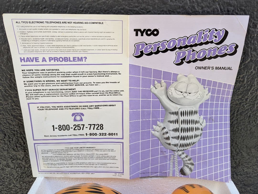 【ガーフィルド、超レア壁掛け電話機(ジャンク品)】1981 米国買付け 中古美品