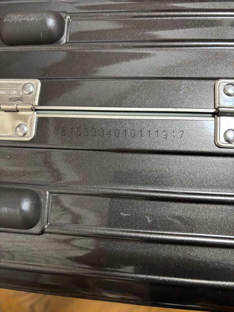 連休中セール RIMOWA リモワ エッセンシャル キャビン　説明文写真追記