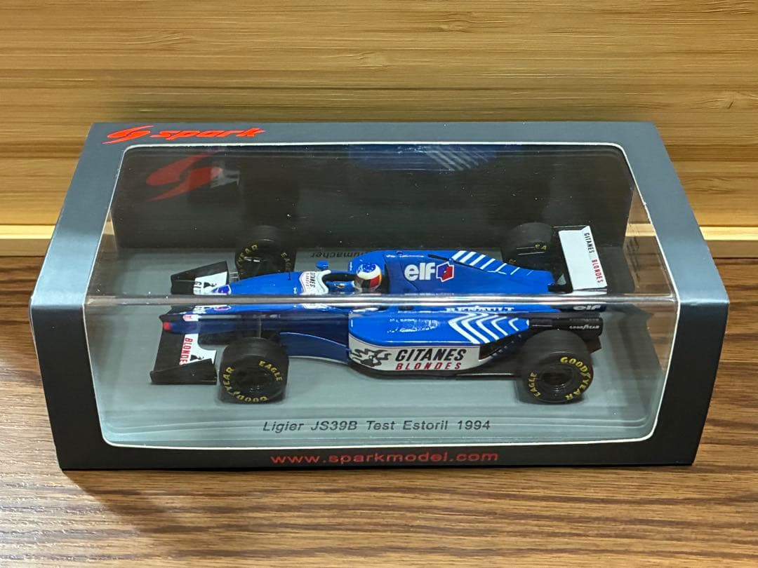 スパーク1/43リジェJS39B M.シューマッハ 1994年エストリルテスト