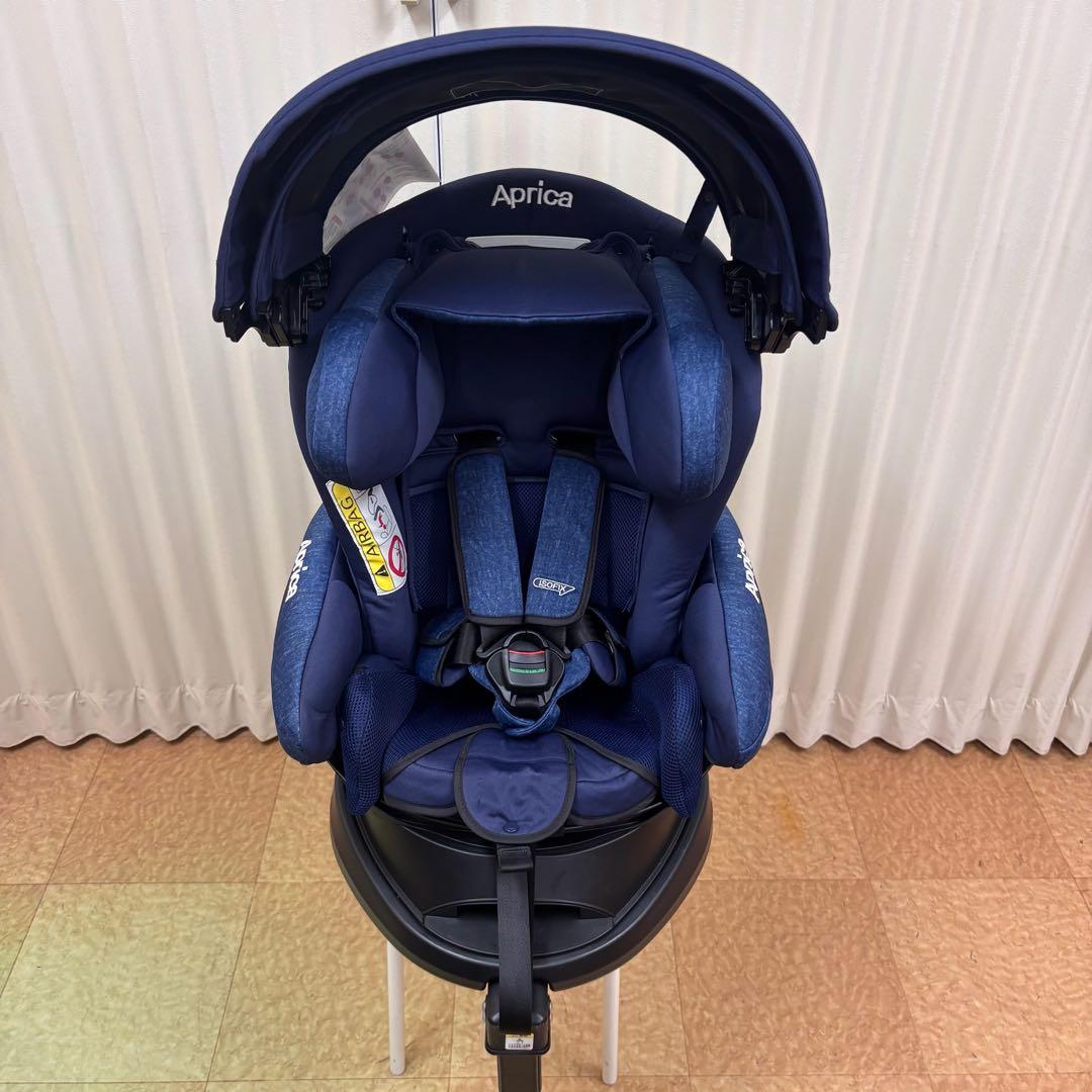クリーニング済　☆綺麗☆　新生児　アップリカ　フラディアグロウ　ISOFIX　紺
