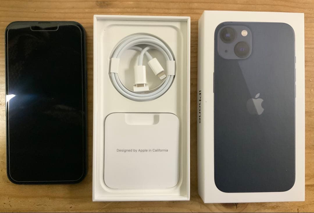 Apple iPhone 13 ミッドナイト 本体