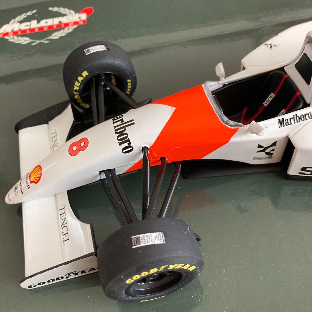 ミニカー McLaren Marlboro MP4/8 FORD HB D7 1/18