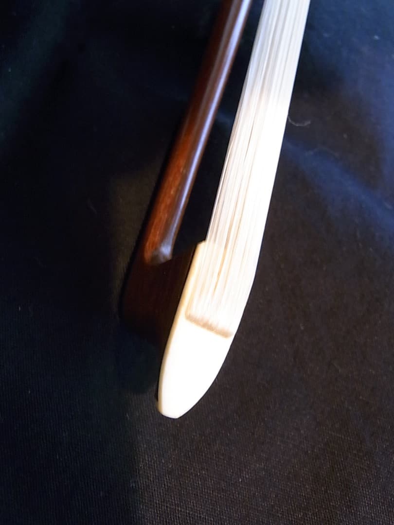 RODERICH PAESOLD/ドイツ製/バイオリン弓　4/4