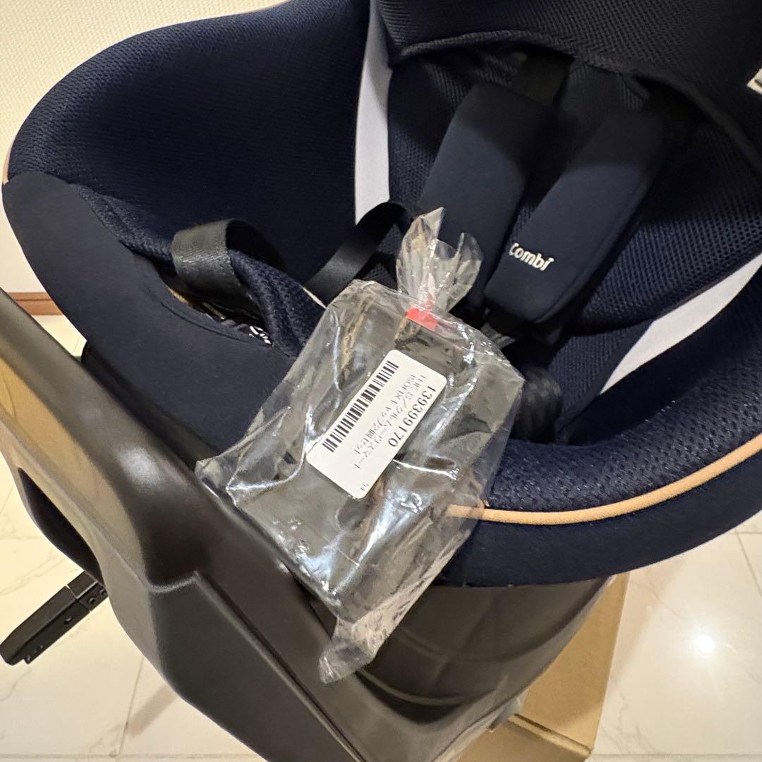 【美品♡】コンビ　チャイルドシート　クルムーヴスマートISOFIX⭐︎ドアラ