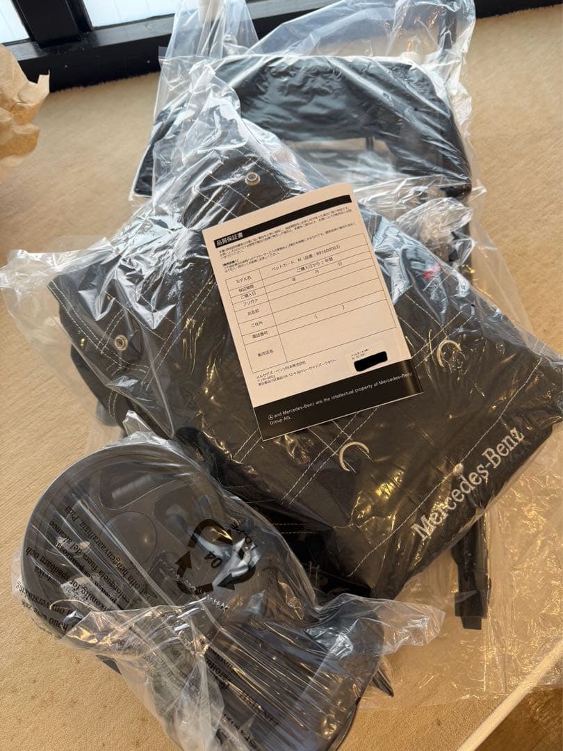 新品、未使用品、箱入りMercedes-Benz ペットカート ブラックMサイズ