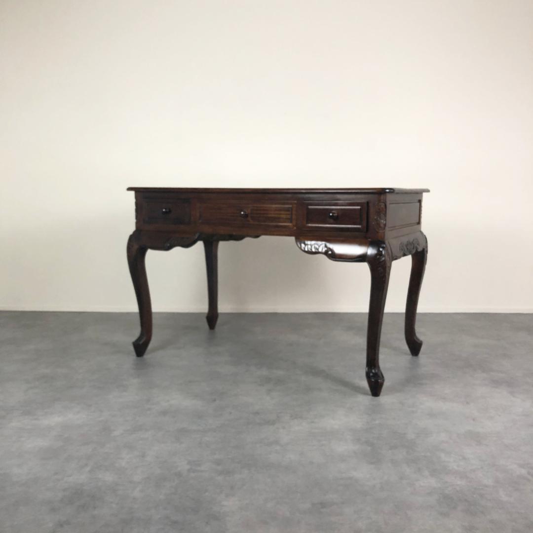 エレガント　猫脚(カブリオールレッグ) 　アンティークデスク