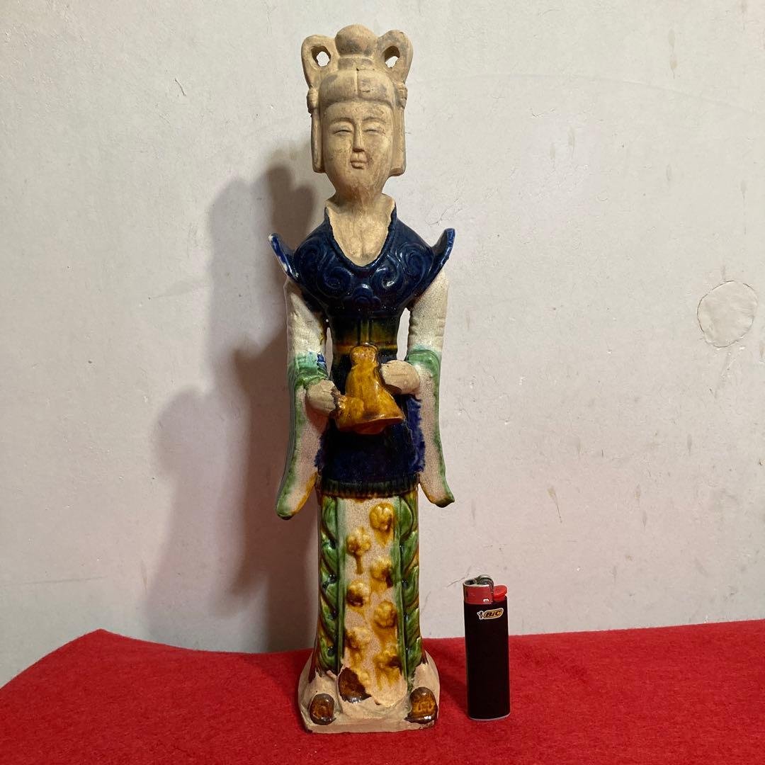 レトロ　アンティーク　　　　　　　　　　　　　古玩中国唐三彩女性俑　（年代不明）