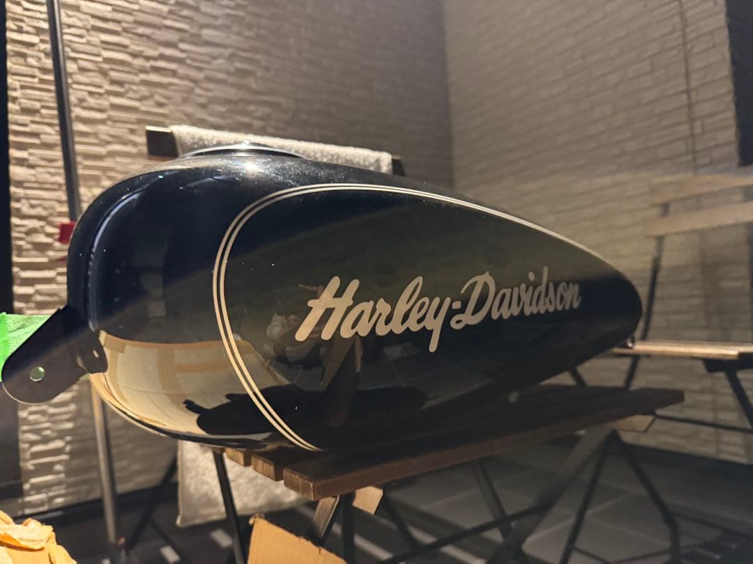 Harley-Davidson ブラックタンク新古品