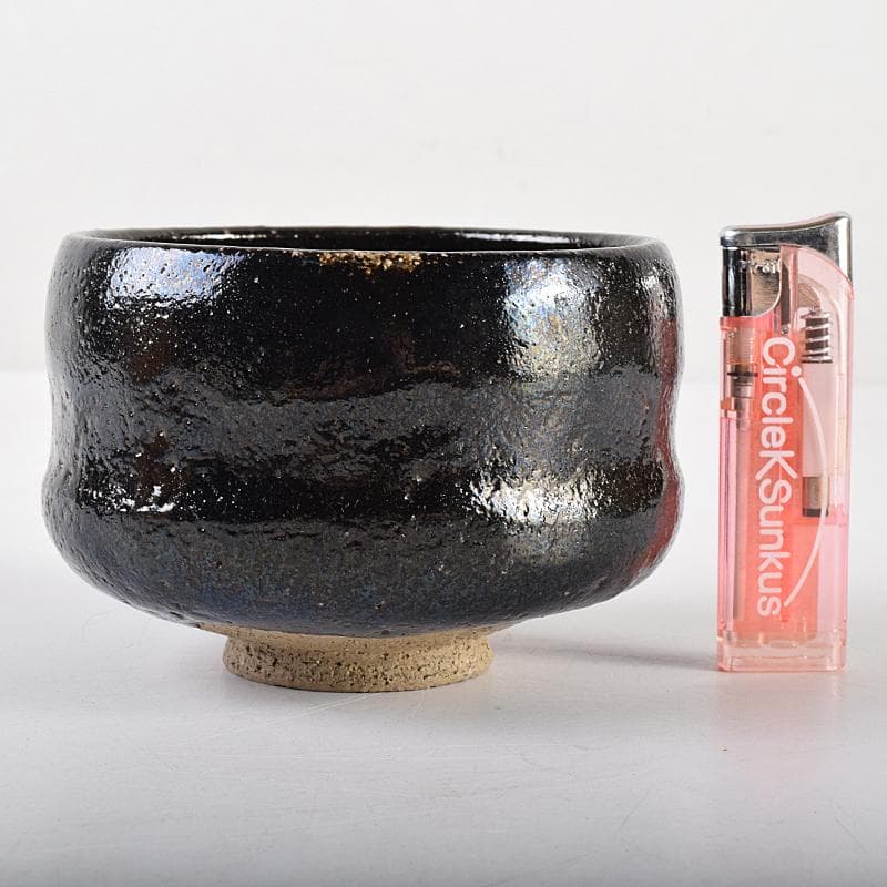 にゅ～まんさん　九代了入作　黒楽茶碗　仕覆付　十代旦入識箱　M　R8522