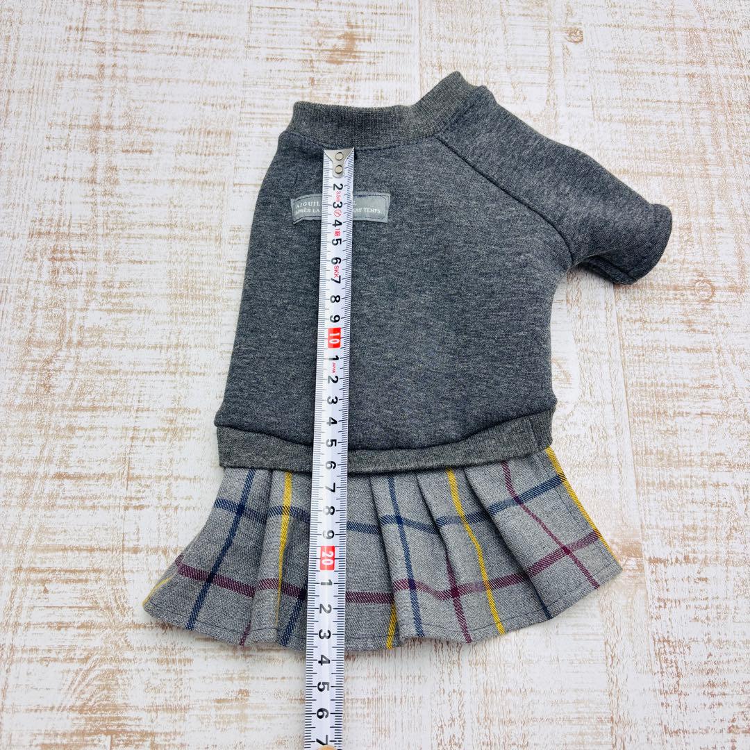 【オーダーページ】　犬服　ボンバーヒートのツーピース　グレーチェック　袖付